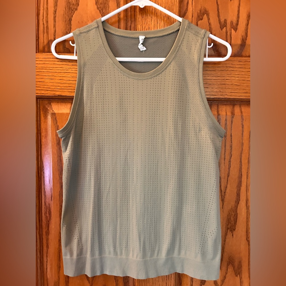 Athleta In Motion Women's Olive Green Sleeveless Tank